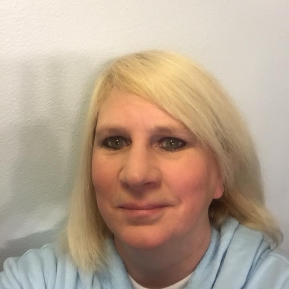 Meet your Posher, Shari - Picture 1 of 1